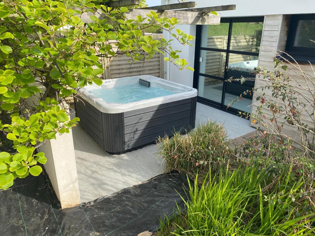 Maison Villa Montmarin Vue Mer Bretagne Nord Vers Roscoff Carantec Morlaix Plouescat Locquenole Avec Son Spa Et Sa Vue Mer Eksteriør bilde